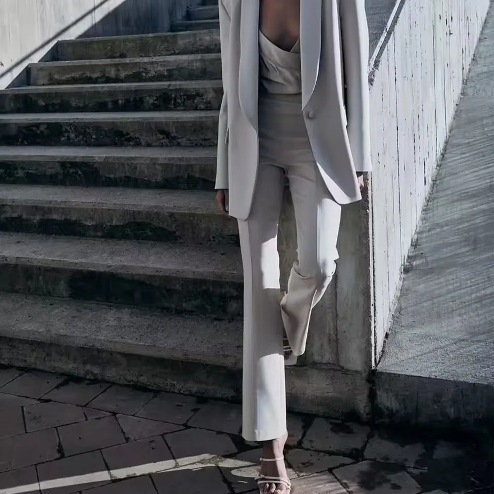 

Новинка 2022, женская мода, темпераментные однотонные облегающие брюки-клеш с высокой талией в стиле ретро на раннюю осень