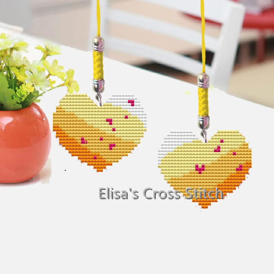 

117 Stich Kits Phone Key Bag Hanging Accessories Craft Needlework Packages Counted Cross-Stitching Kit Homefun Cross Stitch