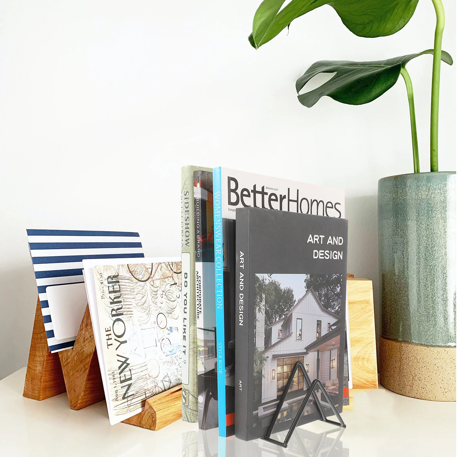 

Держатель-стойка для хранения файлов, органайзер для журналов, Настольный органайзер для записей, треугольный альбом, подставка для газет, ...