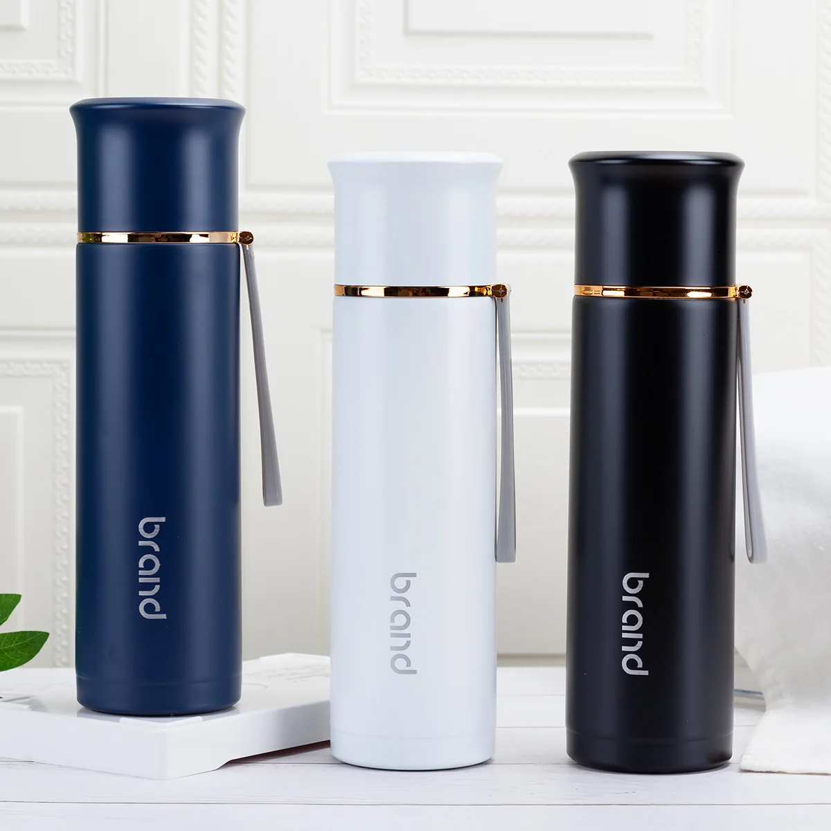 

480ML Insulated Cup Japanese High-End Portable Water Cup Water Bottle Keeps Cold Sports Water Bottle Thermal Bottle