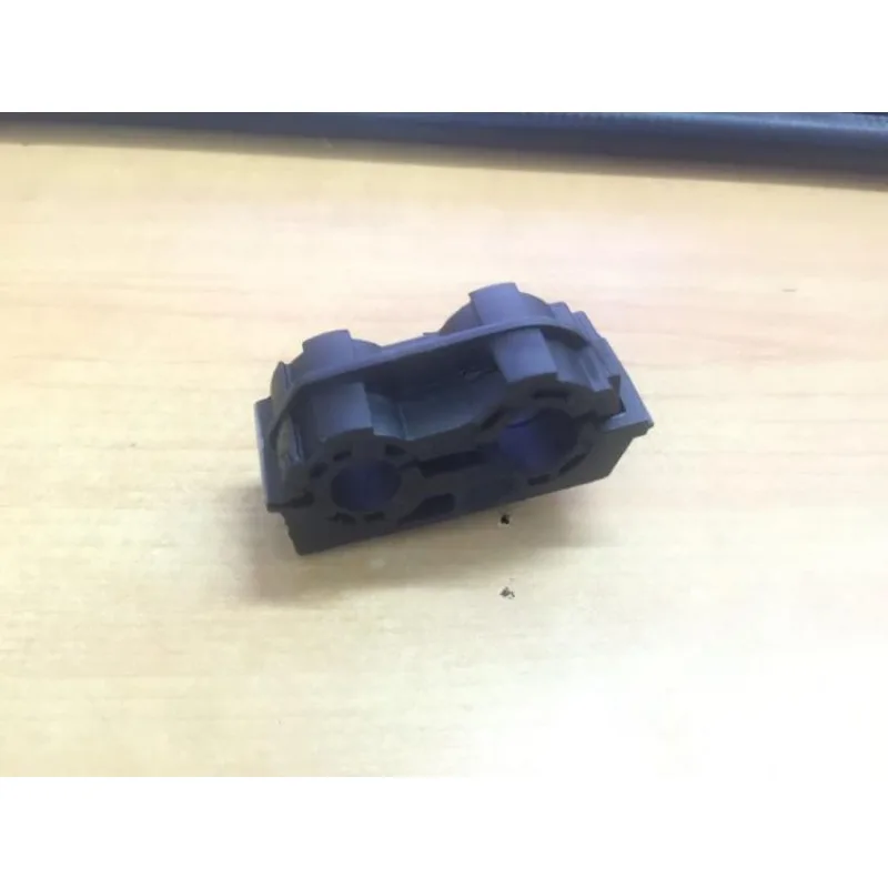 1 шт. зажим для топливного насоса 206RC 206CC 206 207