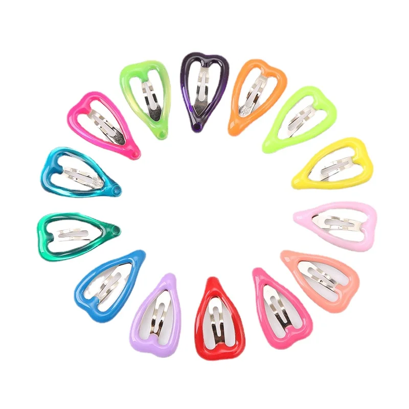 

5pcs Pet Dog Hair Clips Heart Design Hair Pins for Dogs Dog Pet Grooming Accessories Pet Dog Decoration Supplies for Small Dogs