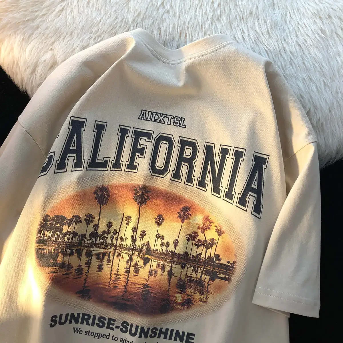 Мужская футболка с коротким рукавом в гонконгском стиле свободная Универсальная