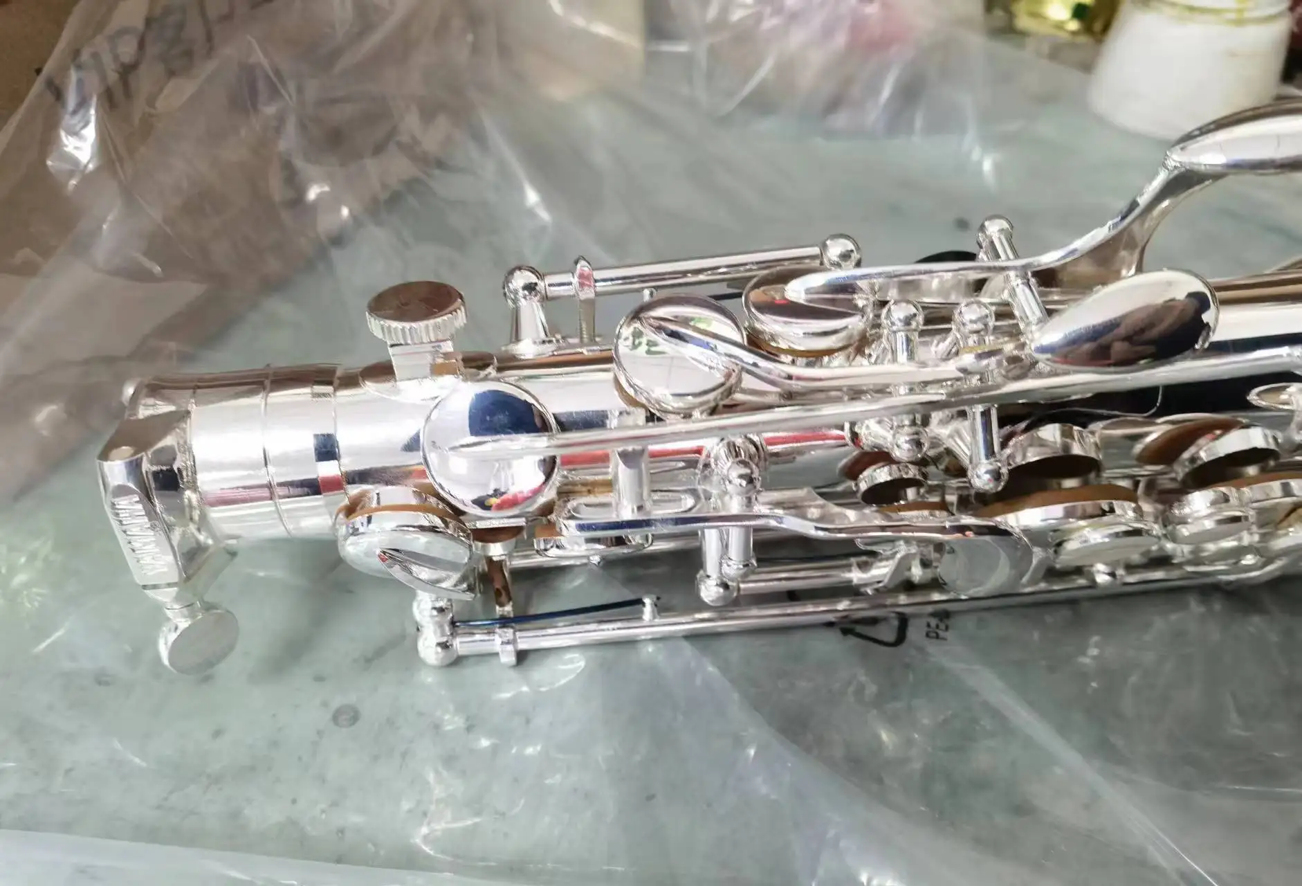 Новое поступление искусственный высококачественный альт Eb Саксофон серебряное