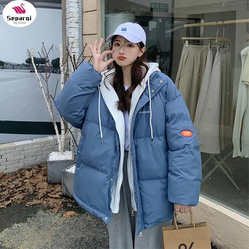 

Куртка женская зимняя короткая с хлопковой подкладкой и защитой от ветра