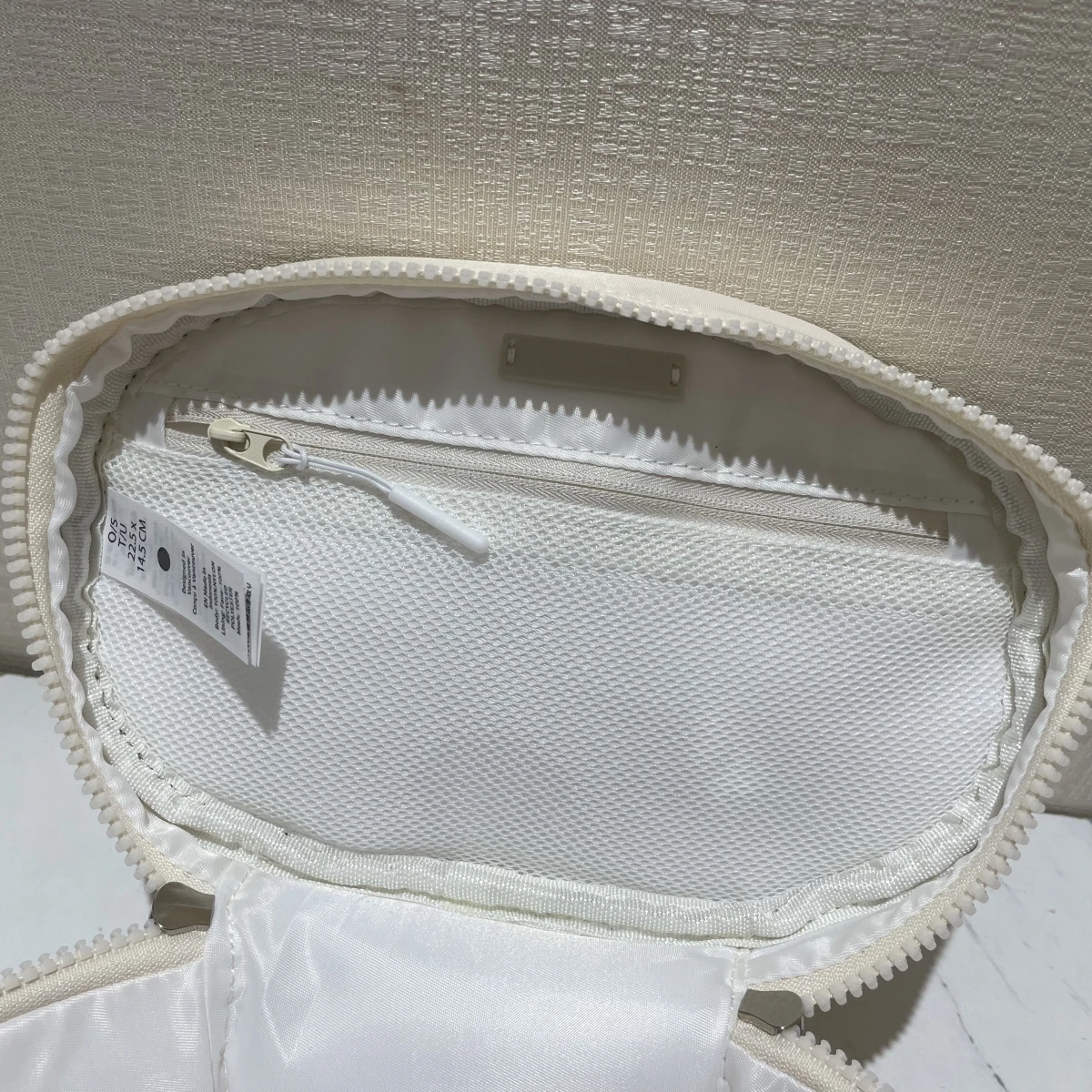 Fashion Oval Top-Access Kit High Quality Women Cosmetic Bag Casual Style Bags Waterproof Makeup Bags Travel Portable Gym bags