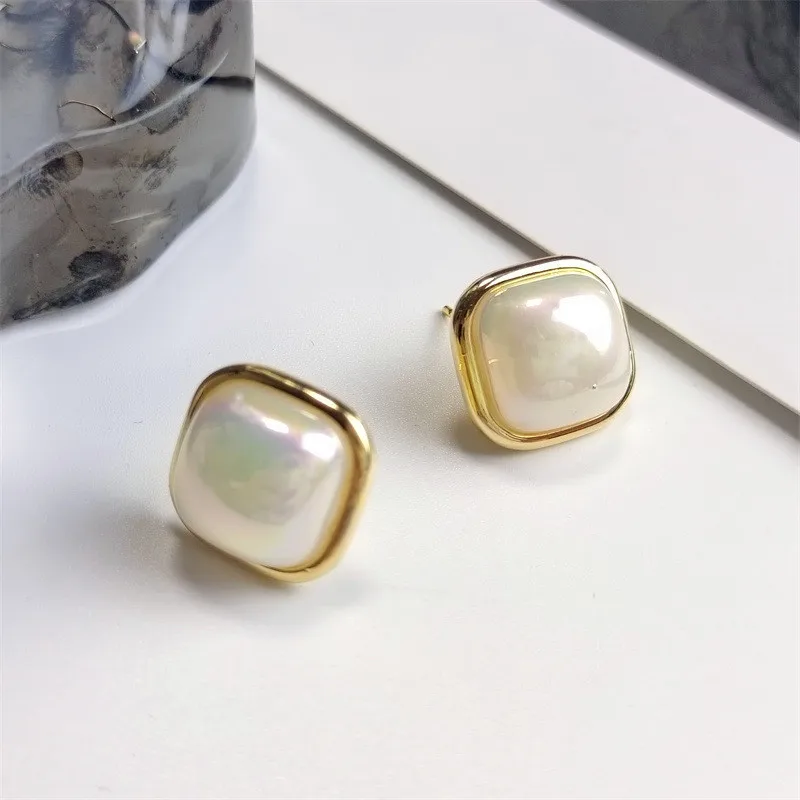 

2020 New Cute Vintage Colorful Enamel Square Glaze Stud Earrings For Women Fashion Boucle d'oreille Brincos Jewelry