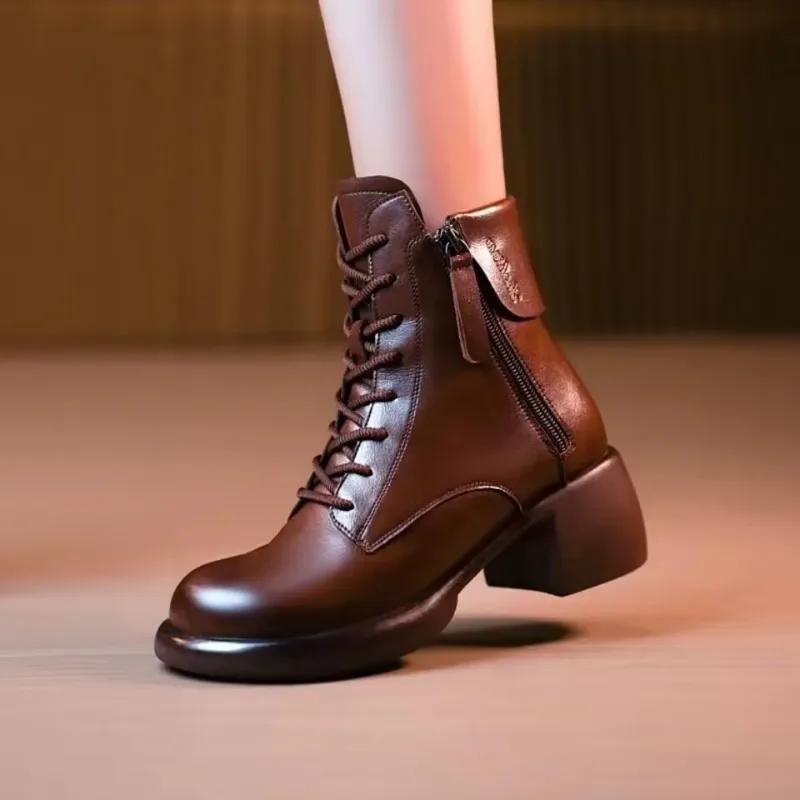 

Retro High Top Thick Heel Boots for Women 2023 Autumn/Winter New Trend Fashion Mix and Match Medium Heel Short Boots for Women