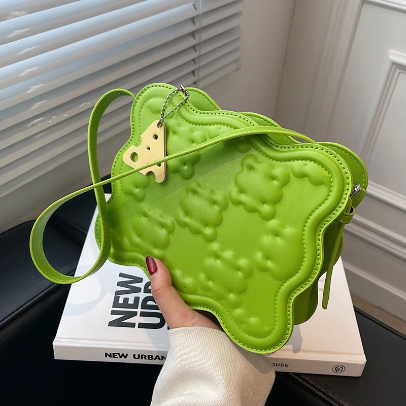 

Biscuit Design Summer Cute Mini PU Leather Crossbody Bags for Women 2022 Shoulder Side Bag Ladies Handbags Luxury Kawaii Totes