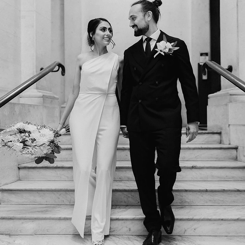 

Современный комбинезон на одно плечо, свадебные платья, Экипировка, свадебные платья до пола, простое садовое платье невесты