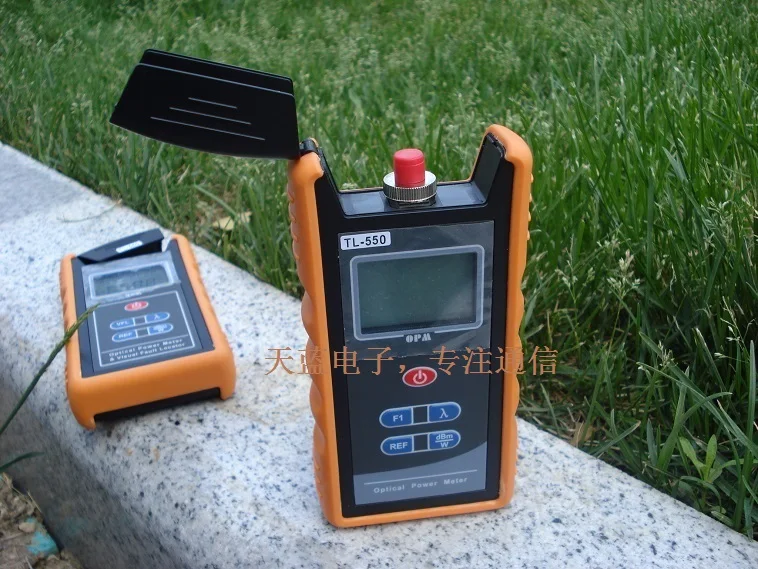 TL-550 Optical Power Meter with FC SC Common Adapter Head, High Sensitivity, Dustproof and Anti-drop TL550