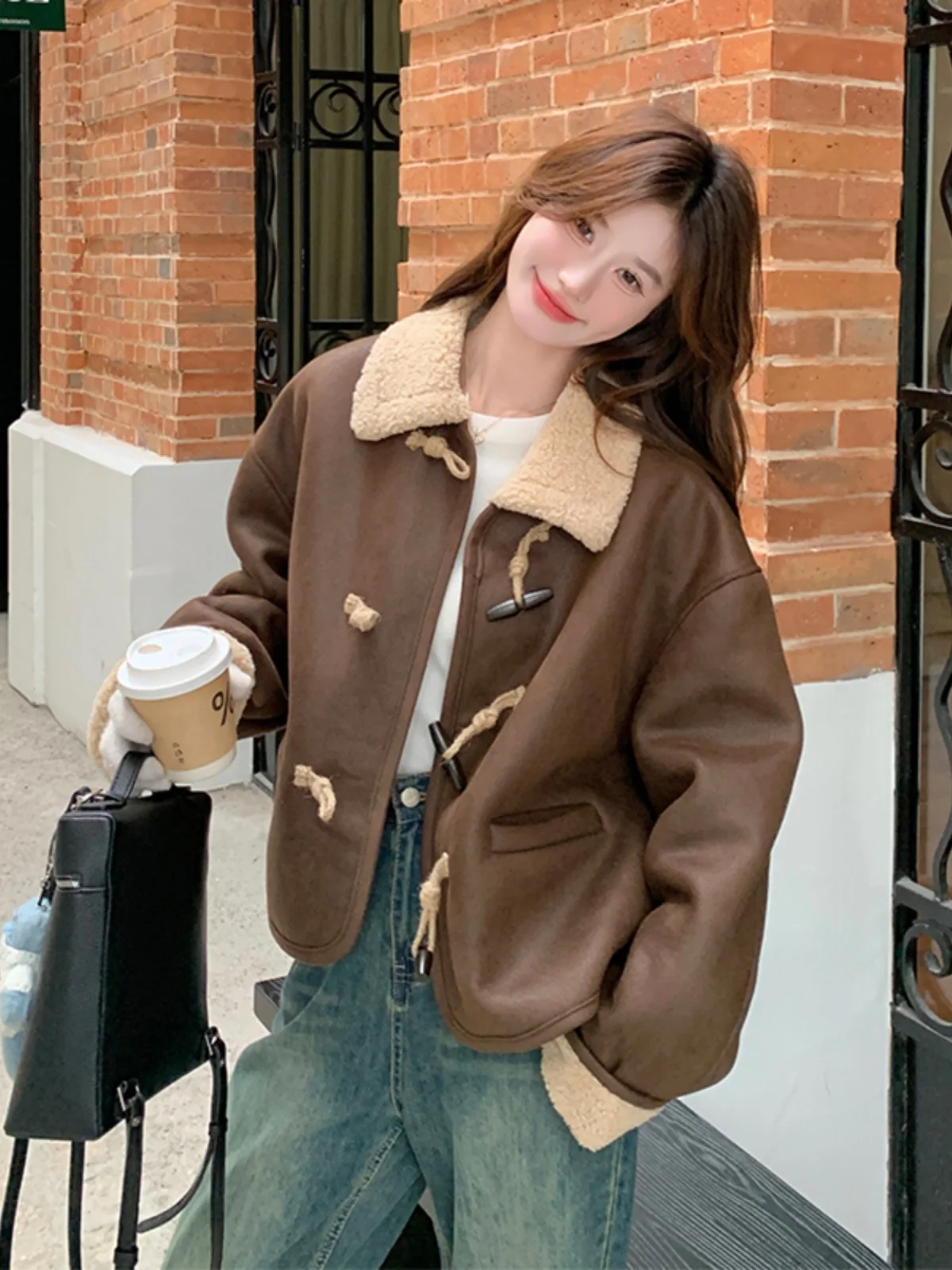 Меховая интегрированная верхняя одежда из овечьей шерсти оленьей кожи женская