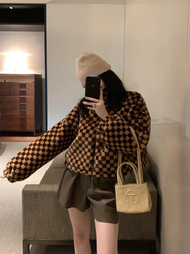 Fashion Checkerboard Lamb Wool Coat Women Stand-Up Collar h Jacket Keeps Warm Casual Loose Long-Sleeved Top Winter korean