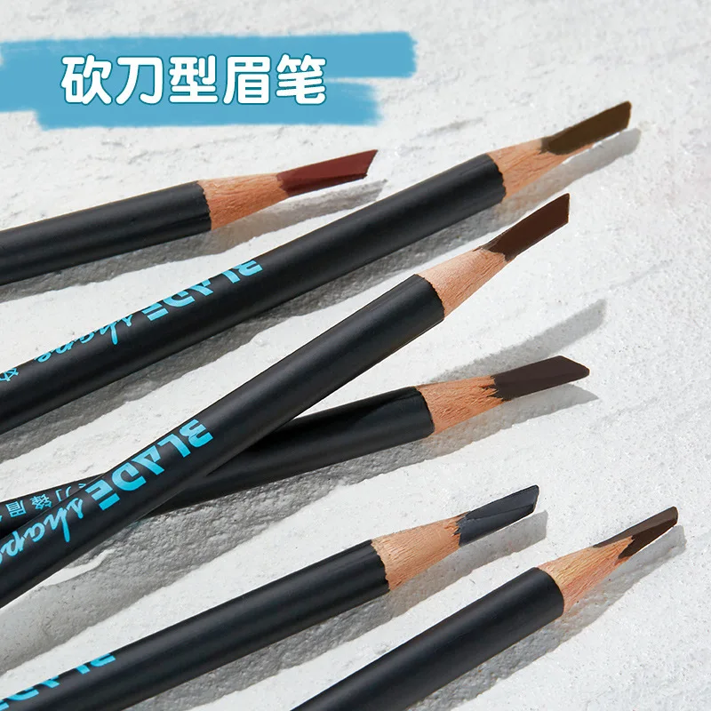 With Long-lasting, Natural And Wild Effect For Makeup Artists