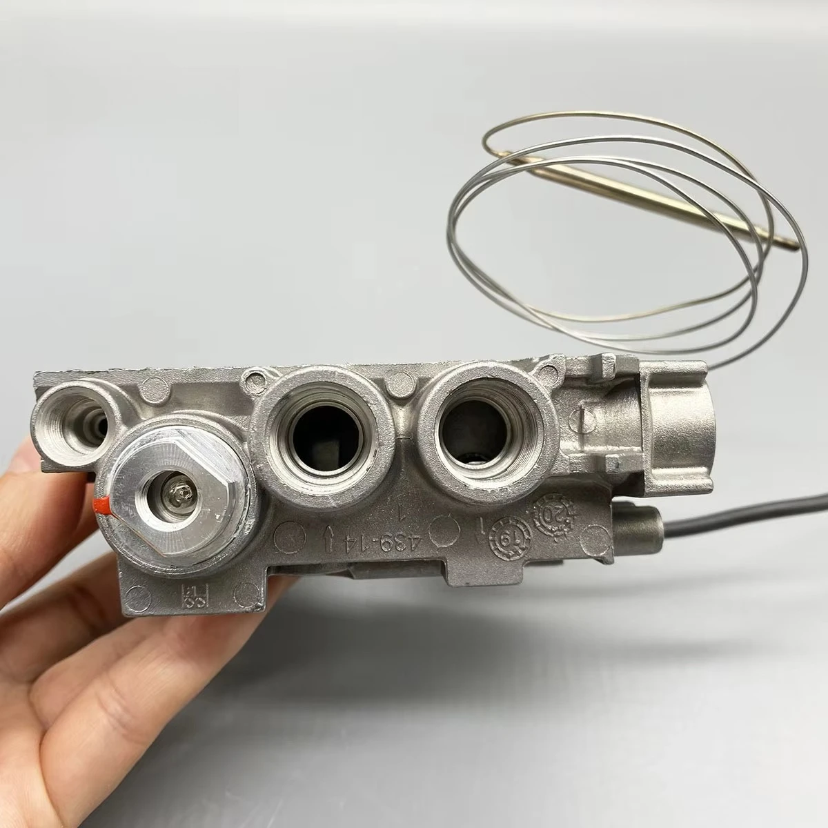 Фото Запасные части для коммерческой кухонной фритюрницы 340р. °   c 100-340 °   c GV31T GV31T-C1A7AGK0-003 Термостат №4