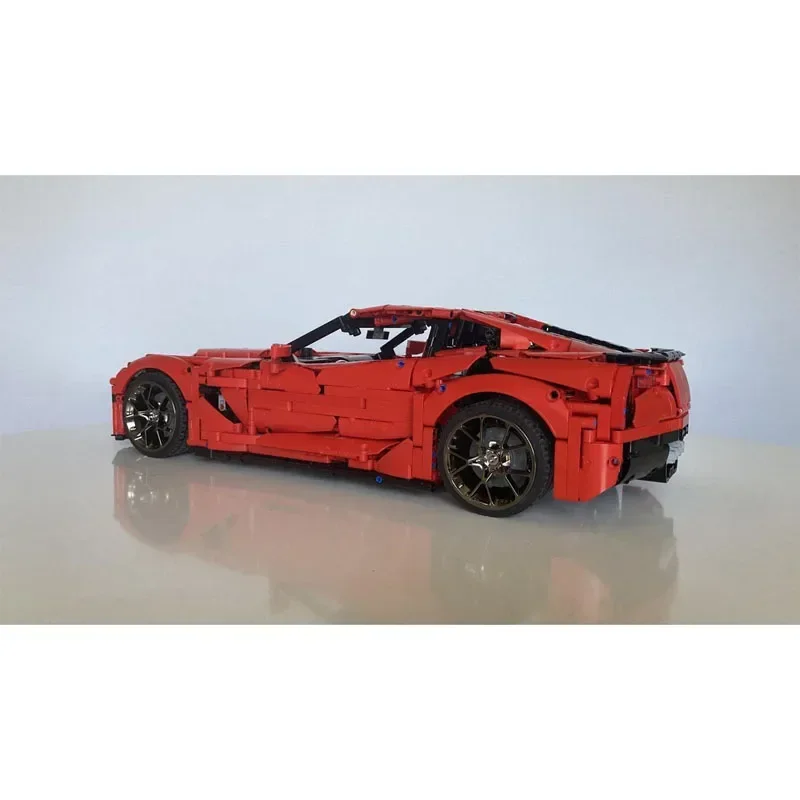 Классический спортивный автомобиль 1:8 пластиковый конструктор