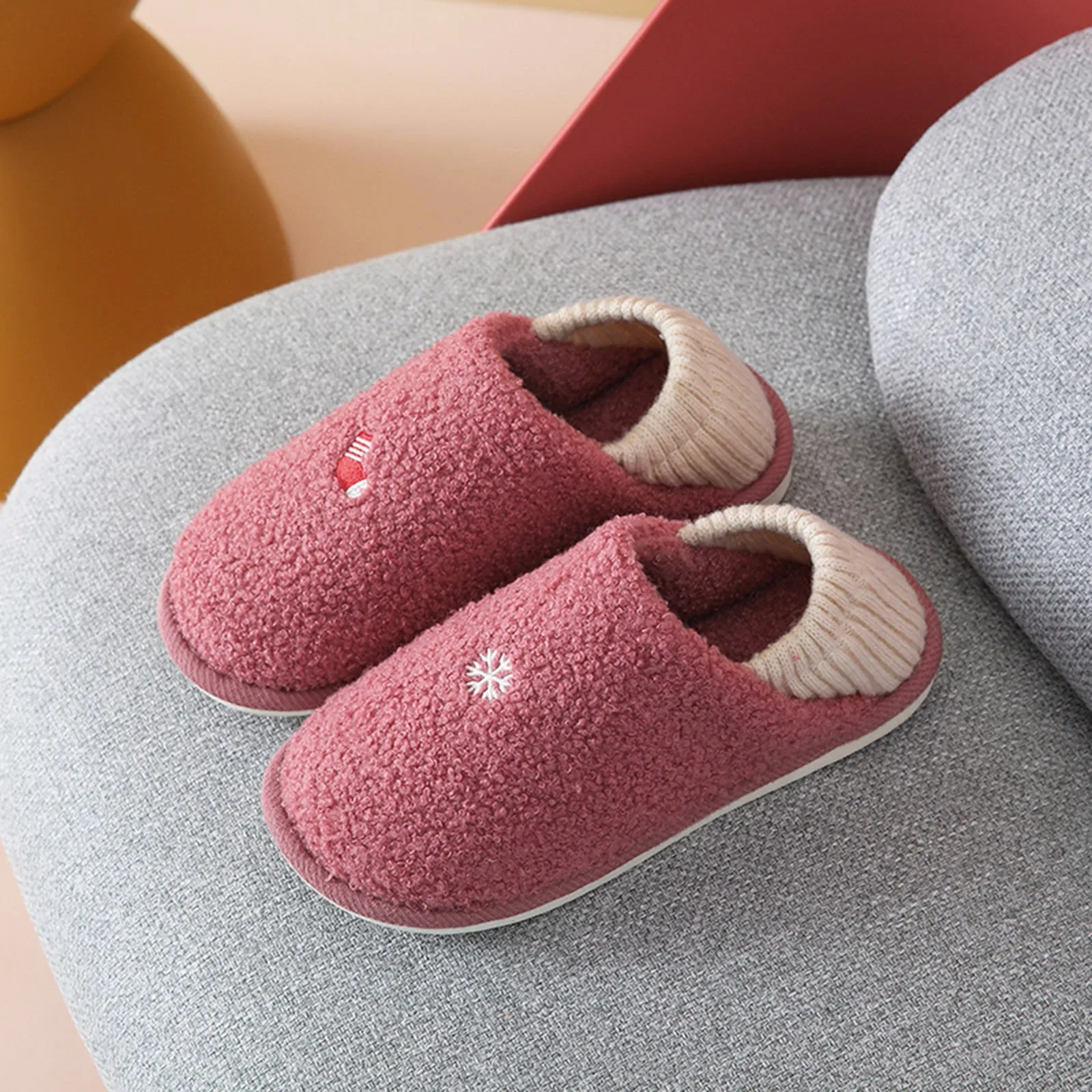 

Full Ankle Coverage Warm Women Slippers Snowflake Christmas Pattern Autumn Winter Indoor Household Shoes Non Slip Plush Slippers