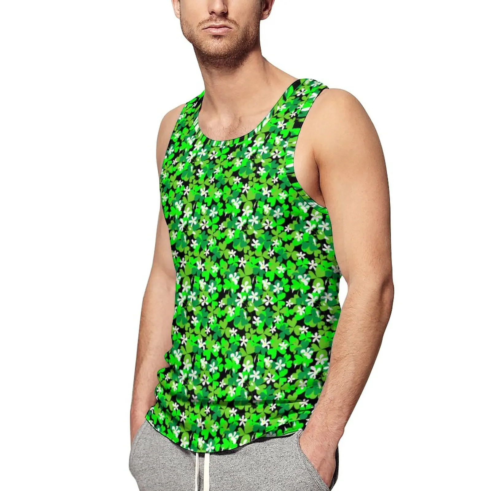 

Lucky Shamrock Summer Tank Top Green Leaves Print Training Tops Men Graphic Cool Sleeveless Vests Plus Size
