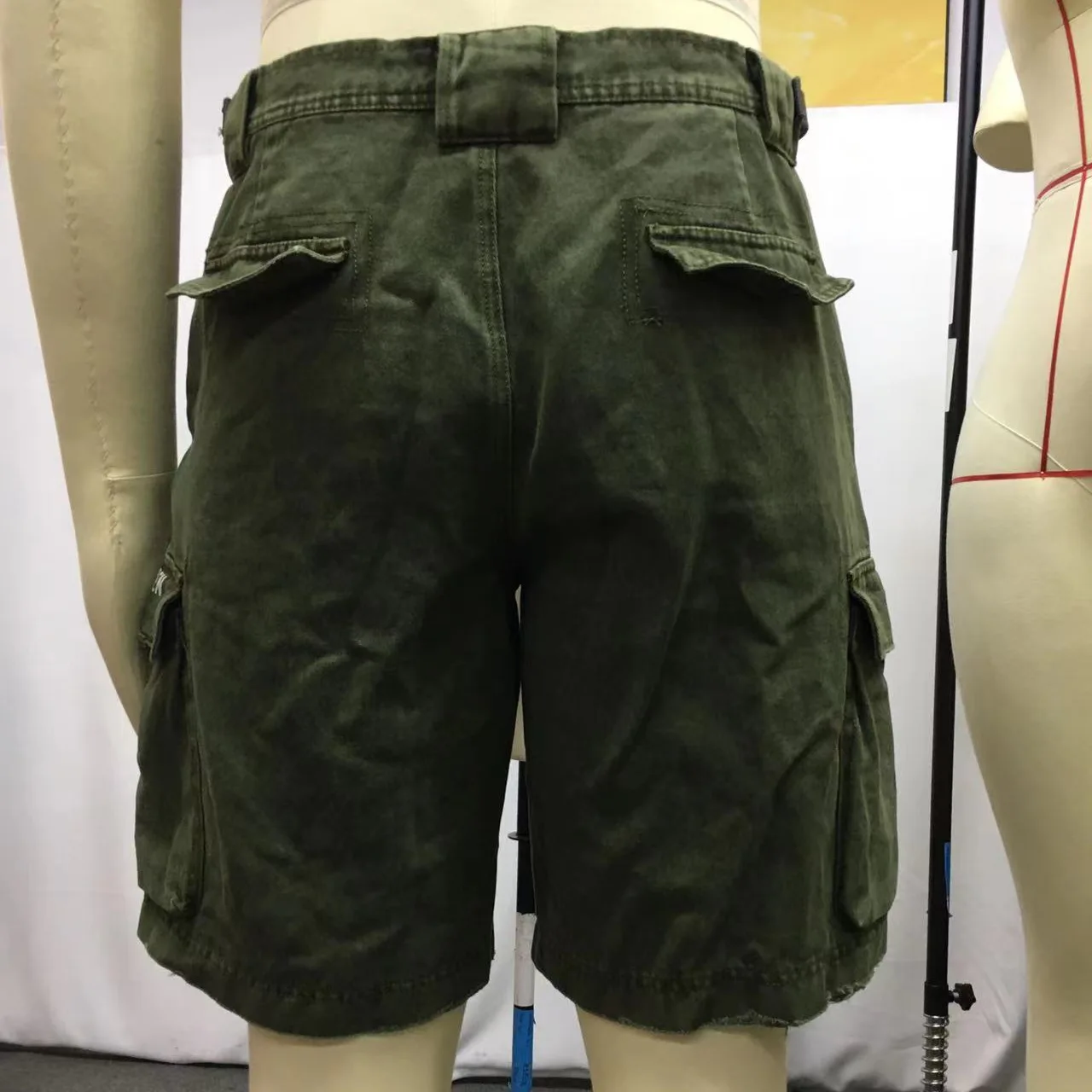 Новые мужские уличные тактические повседневные шорты летние однотонные большие