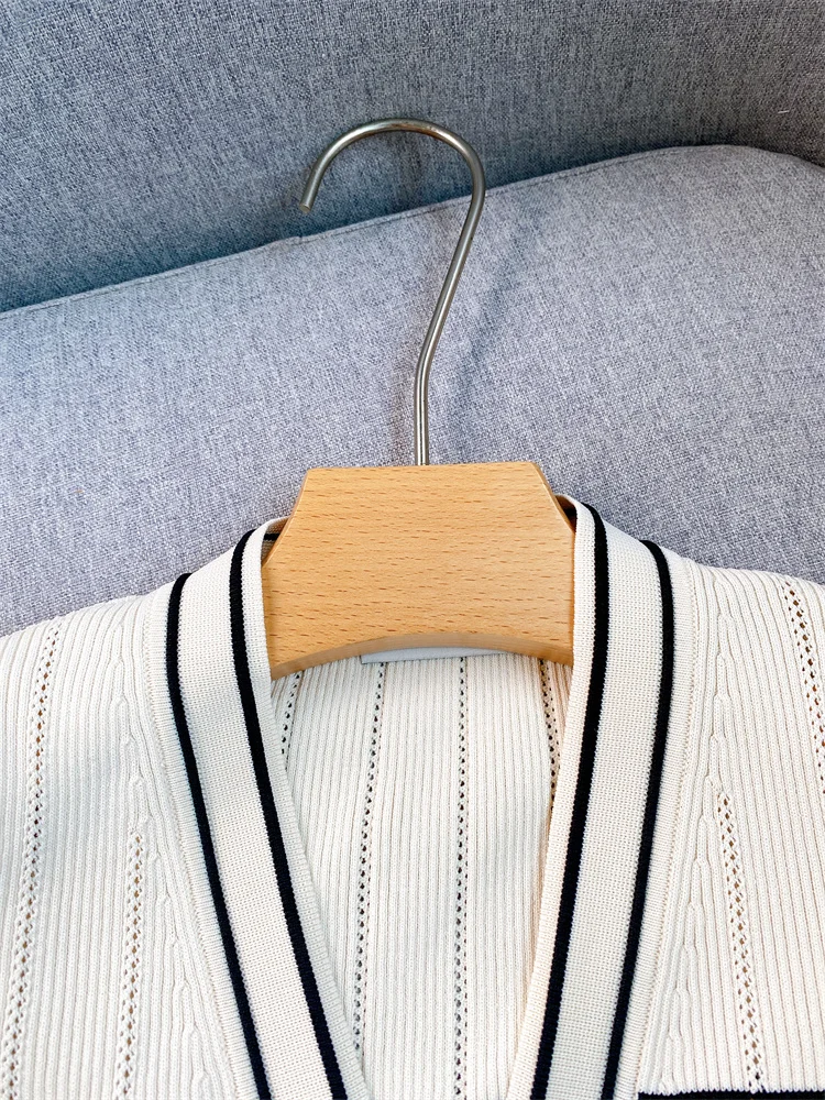 

V-neck Ruffle Knitted Dress Spring and Summer 2023 New Slimming Stripe Single-breasted Long-sleeved Knitted Mid-length Dress