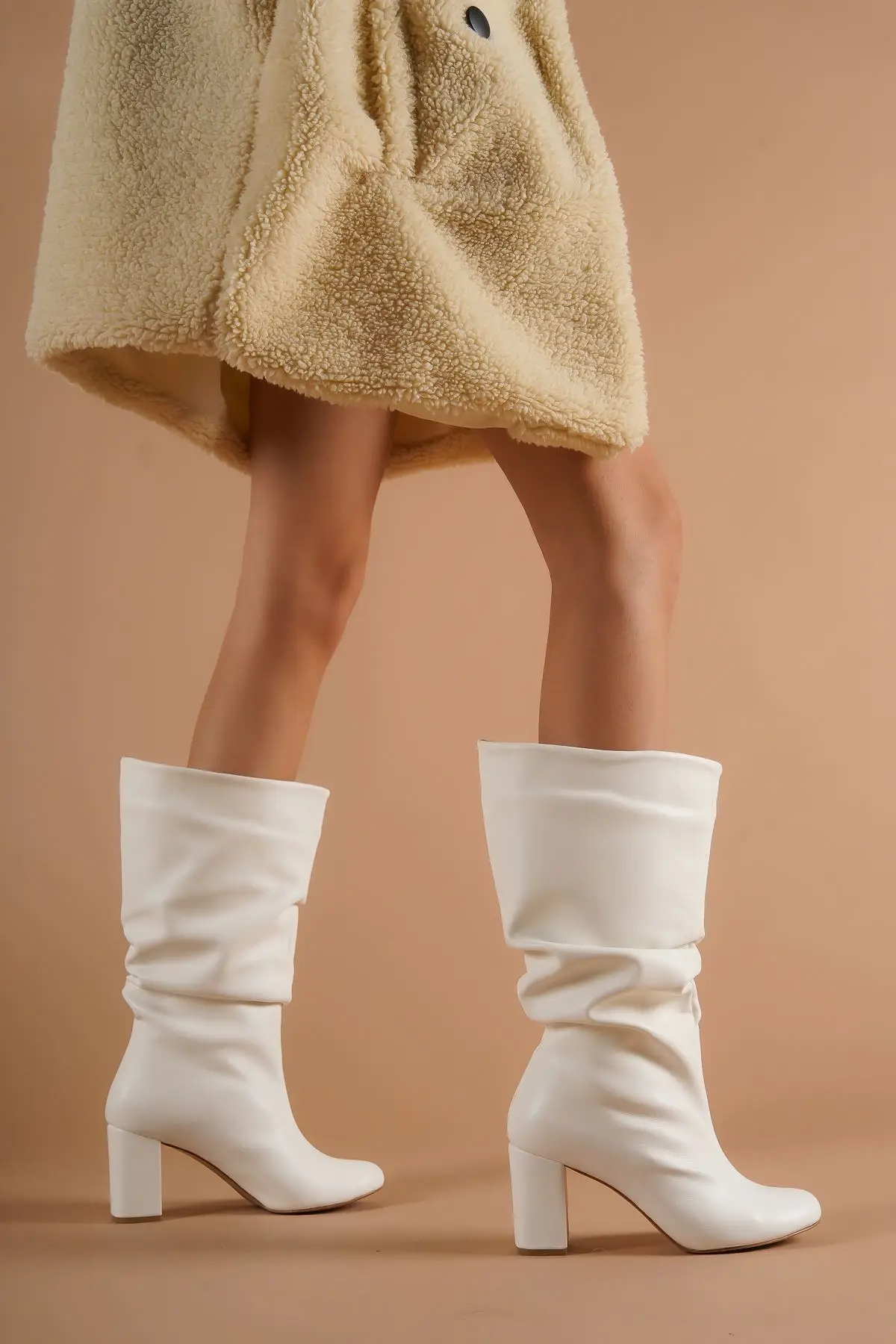 

Women's Fashion Leather Heels Shoes