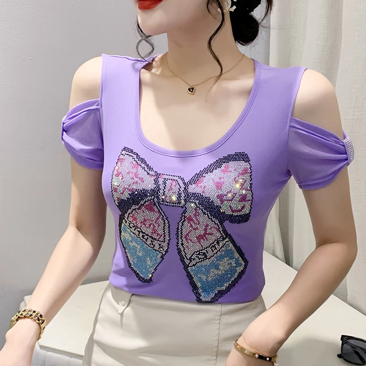 

Женская футболка с коротким рукавом и бантом