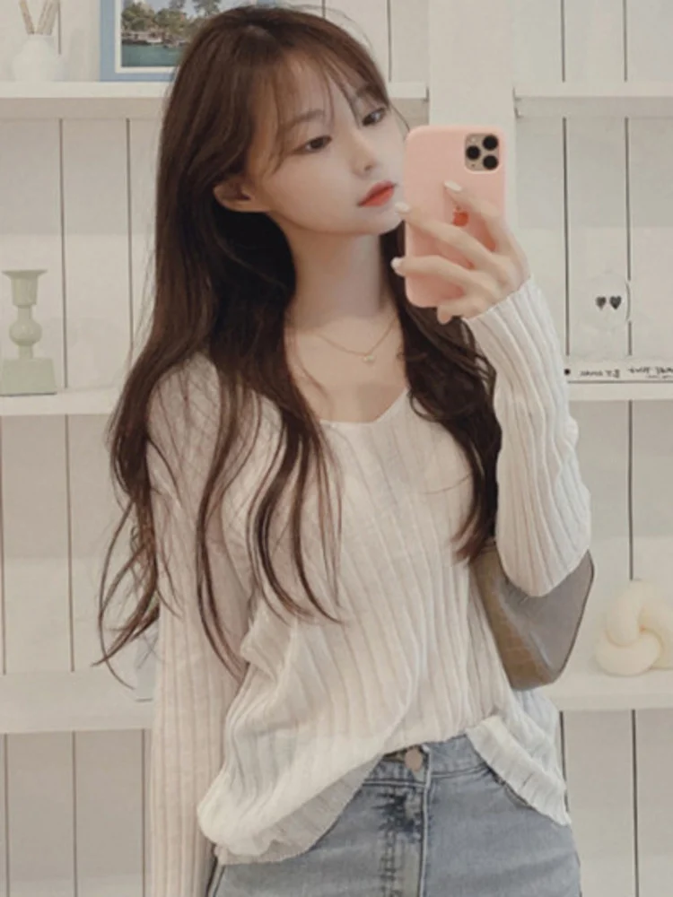 

Sweet 2022 new Korean women wear new lazy wind large V-neck Pullover thin sweater Top hot sexy korean sweet tops 3DNY