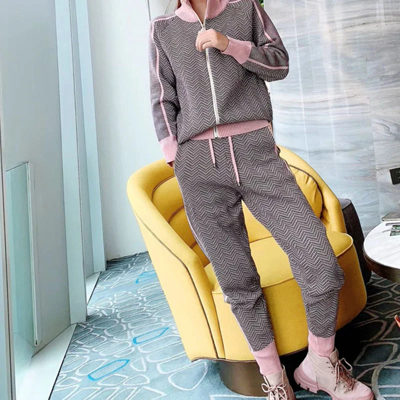 

European Sweater Female Spring and Autumn Small Fragrance Zipper Pattern Knitted Casual Sports Two Piece Set Sweater Women