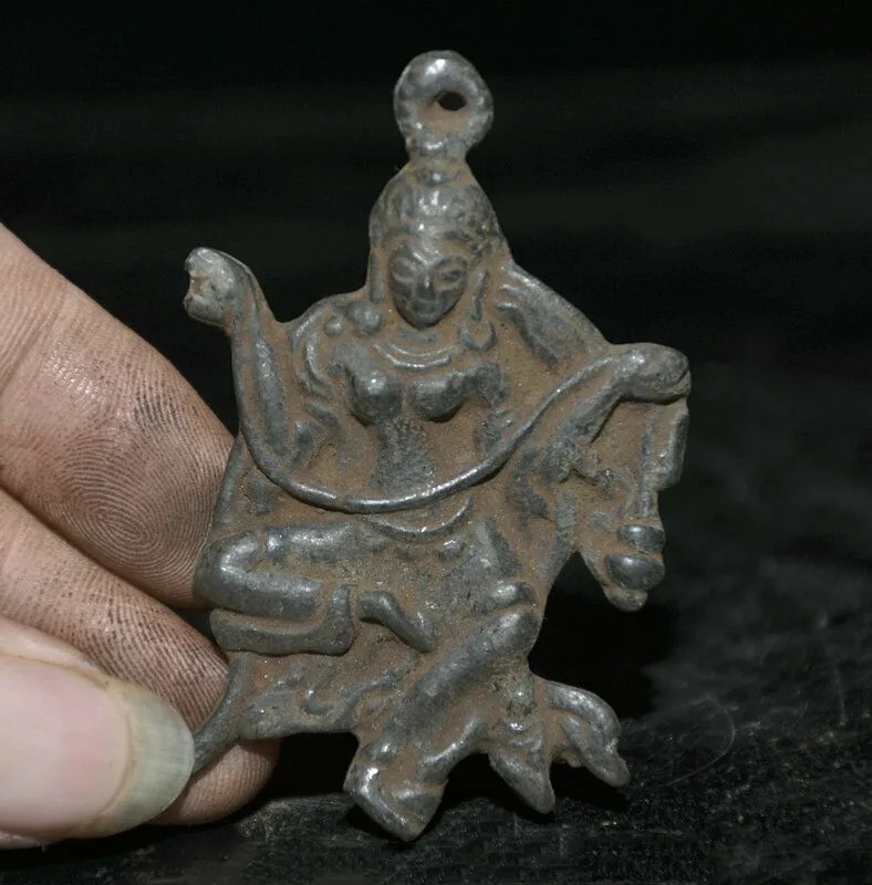 

Old Tibet Buddhism Temple Bronze Green Tara Goddess Kwan-Yin Pendant Amulet