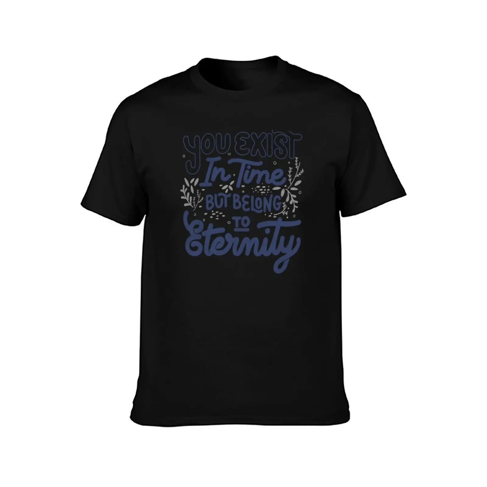 Фото Футболка с модным принтом «You Exist In Time But Belong To Eternity» от Tobe Fonseca №2