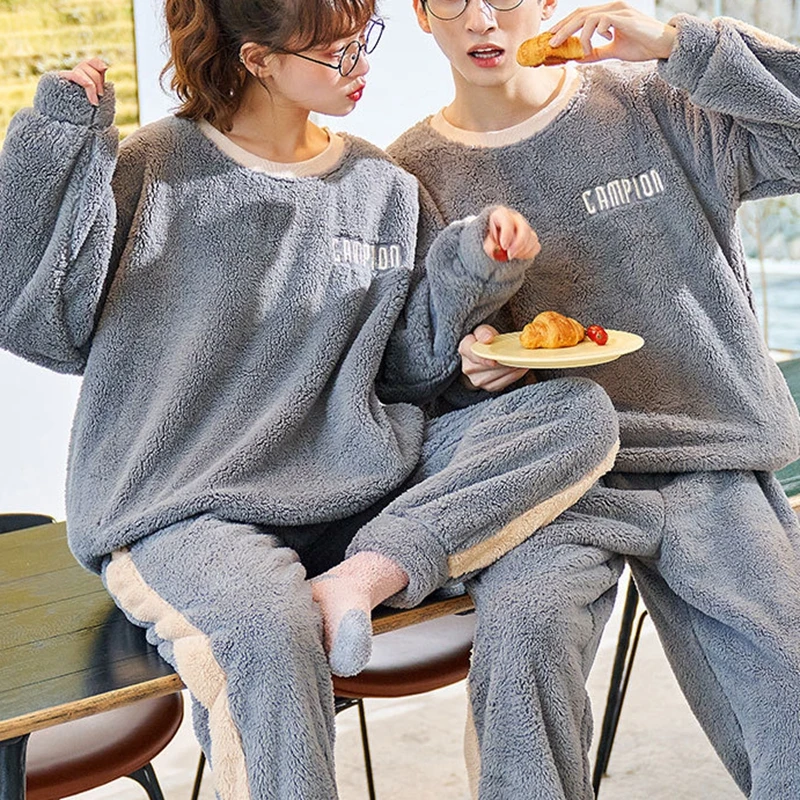 

Осенне-зимние женские пижамы, теплые фланелевые пижамные комплекты, одежда для сна для пар, семейная Пижама, для влюбленных, для мужчин и жен...