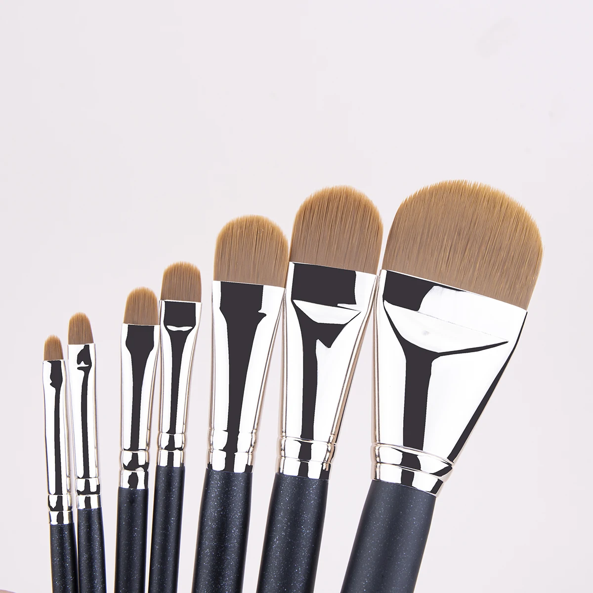 Новая ультратонкая кисть для консилера заостренная основа точная растушевки