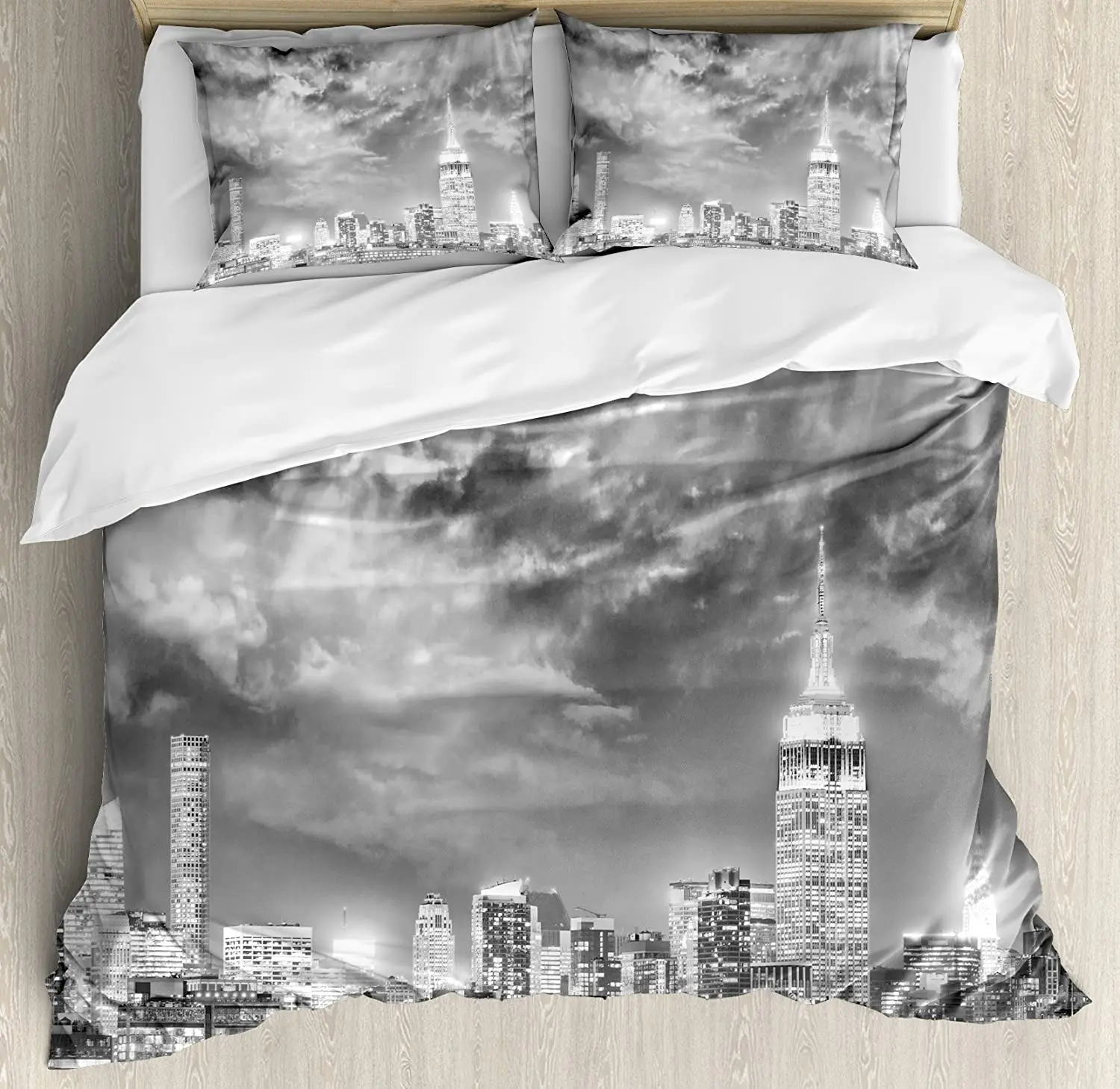 

Urban Bedding Set For Bedroom Bed Home Dramatic New York City Skyline Sun Beams Clouds Sk Duvet Cover Quilt Cover And Pillowcase