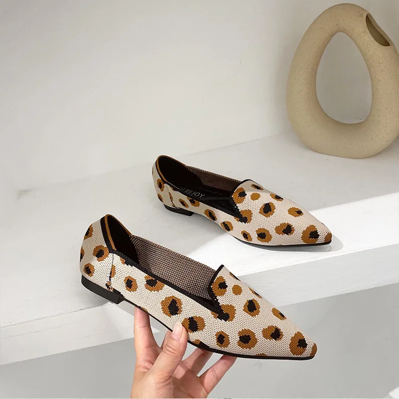 Princess Shoes 2022 New Pointed Women's Flat Shoes Leopard Knitted Shallow Beanie Shoes Breathable Ballet Shoes Zapatos De Mujer