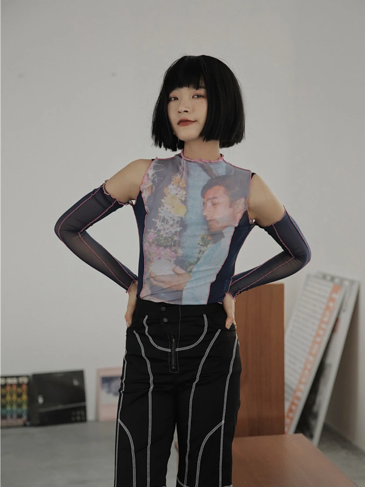 

Дизайнерская Сетчатая футболка с открытыми плечами CHEERART, Топ с длинным рукавом, прозрачная, женская футболка, летние модные топы