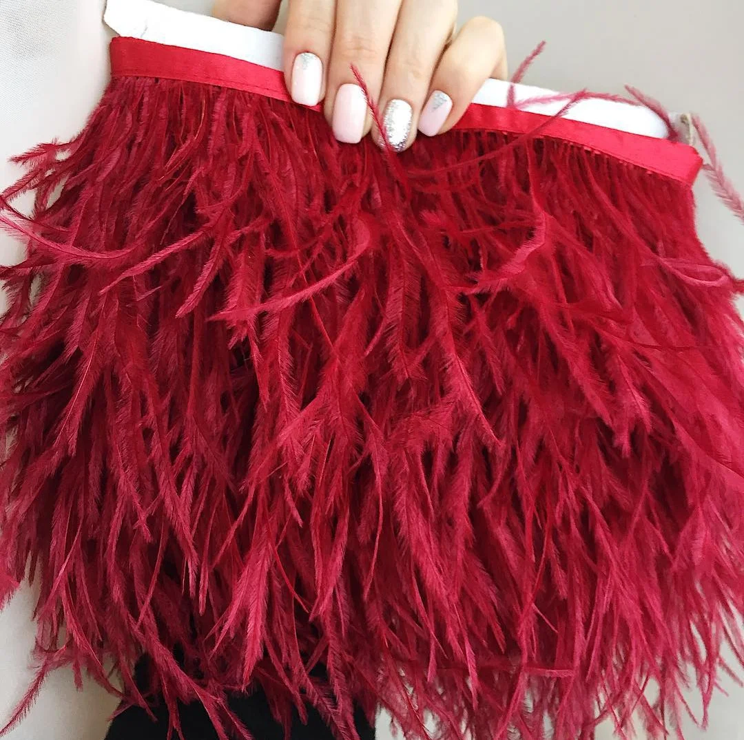 

1M Natural Fluffy Ostrich Feather Trim White Black Ostrich Plume for DIY Craft Ribbon Wedding dress Sewing Clothing Decor 8-10cm