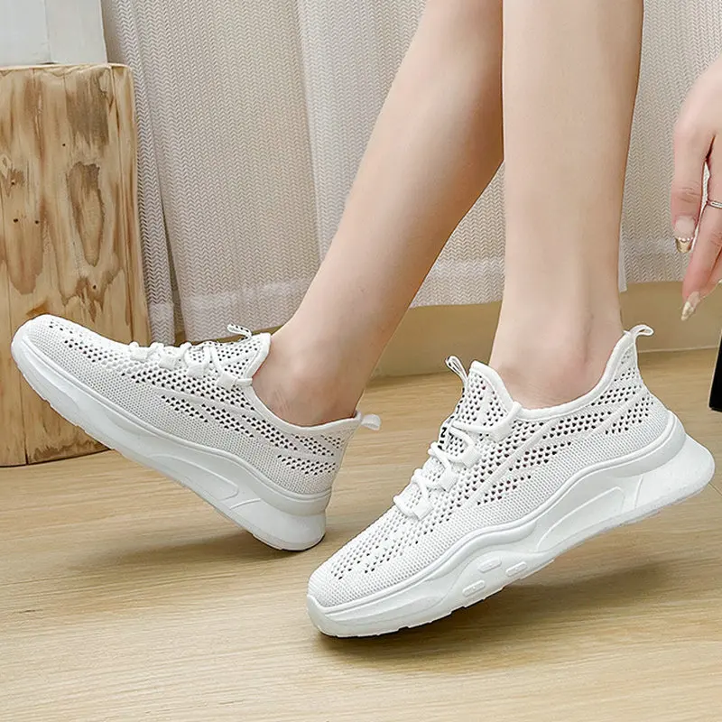 Hot Sale 2023 New Summer Mesh Sports Shoes For Women Fashion Light Causal Breathable Sneakers Female Designer Zapatos De Mujer