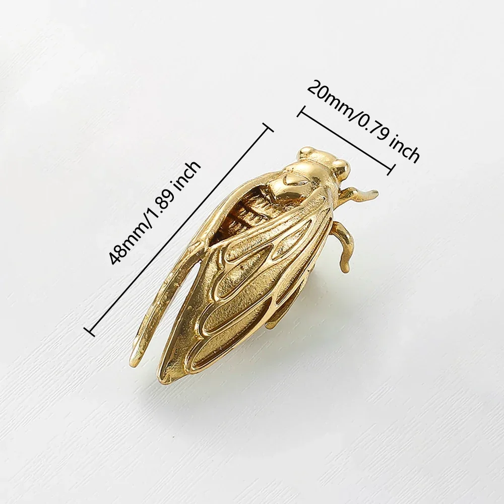 

Латунные ручки для шкафа Cicada