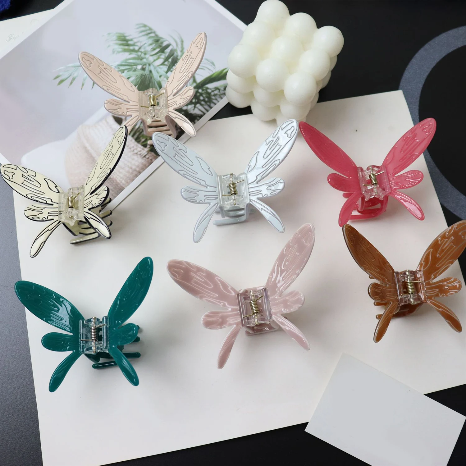 

Korea Geometric Shark Clip Hairpin Butterfly Grab Clip Acetate Hair Claw Woman Girls Styling Barrette Headdress Hair Accessories