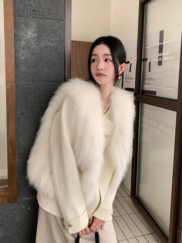 2022 Autumn/Winter New Fox Fur Vest Women's Short Woollen Coat Double-sided Woollen Two-piece Suit