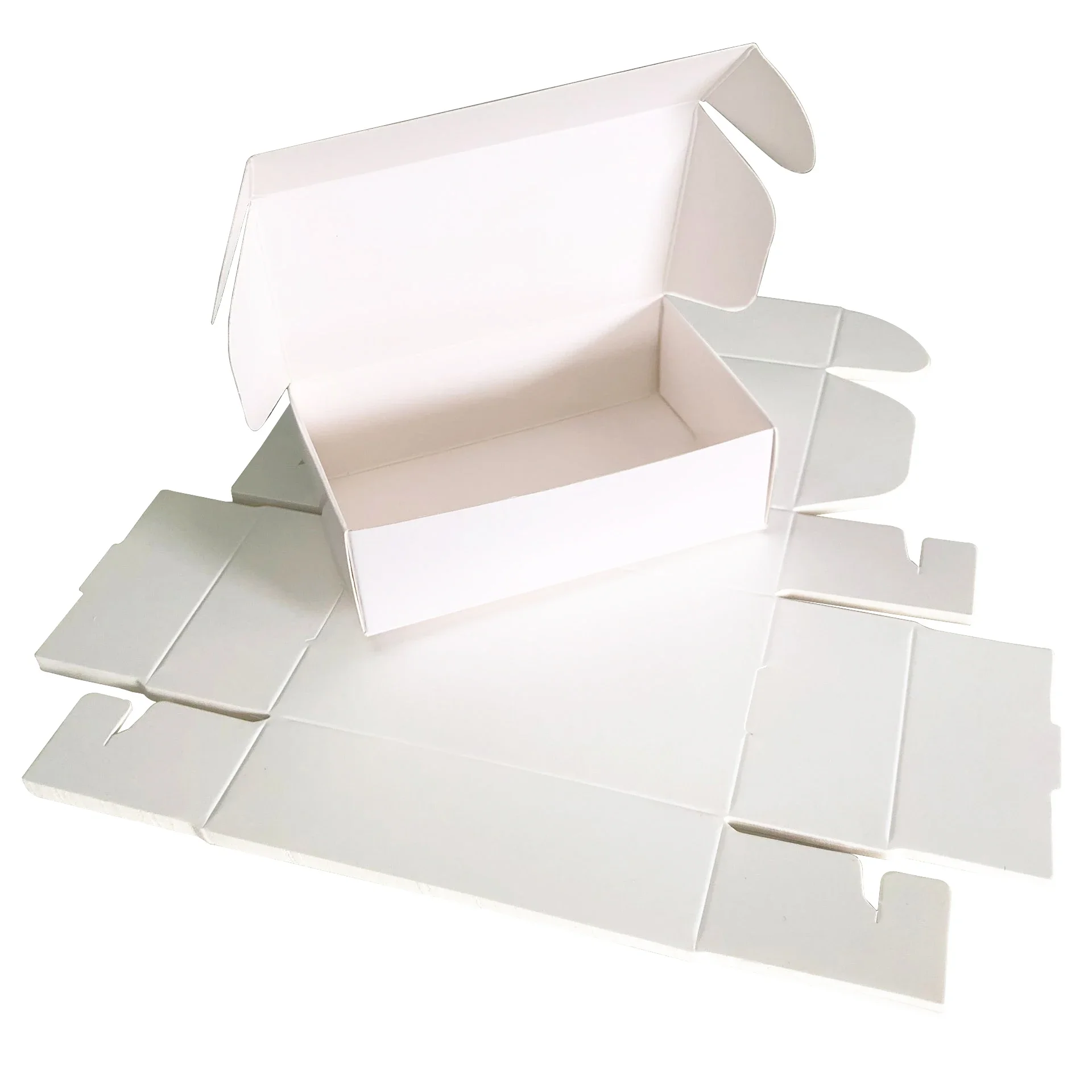 

Картонные подарочные коробки из крафт-бумаги