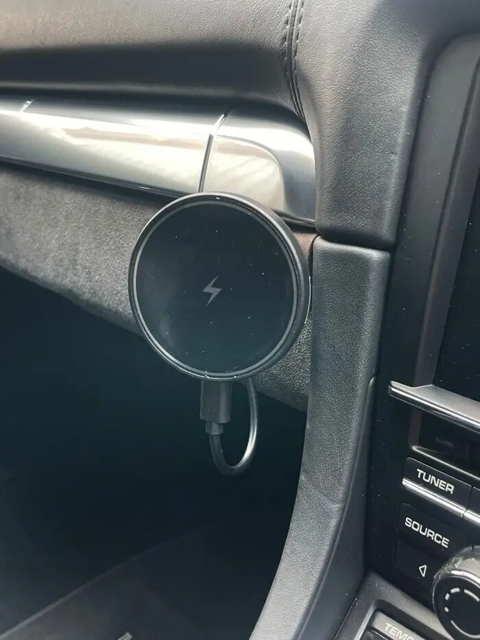 Для крепления телефона Mag Safe для Porsche 991 (911) / 981 (Cayman Boxster) 718 RHD