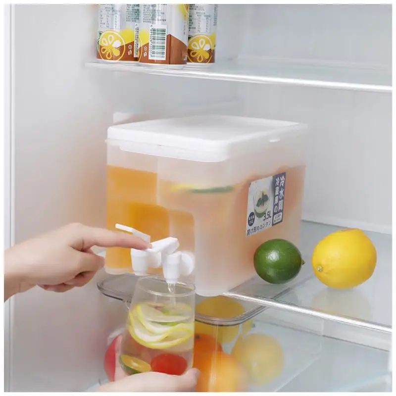 

5L Water Jug With Tap Cold Kettle Kitchen Lemonade Jug Drinkware Container Heat Resistant Pitcher Kettle with Faucet