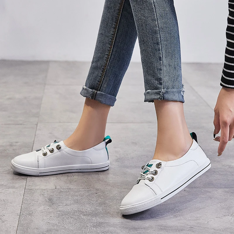

Spring 2022 Women's Summer Shoes White Red Green Flat Loafers Light-colored Casual and Comfortable Rubber Pump Flat Shoes