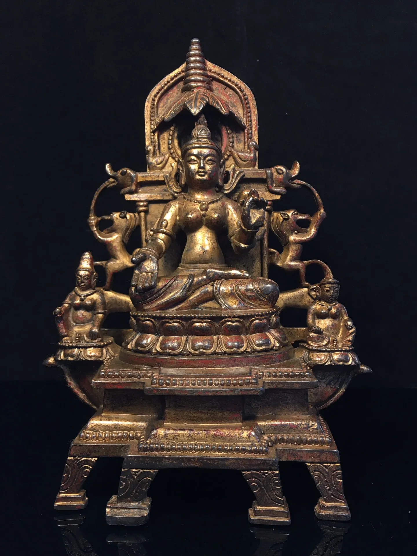 

12"Tibet Temple Collection Old Bronze Cinnabar Gilding Northern Wei Buddha Sakyamuni Buddha Platform Worship Hall Town house