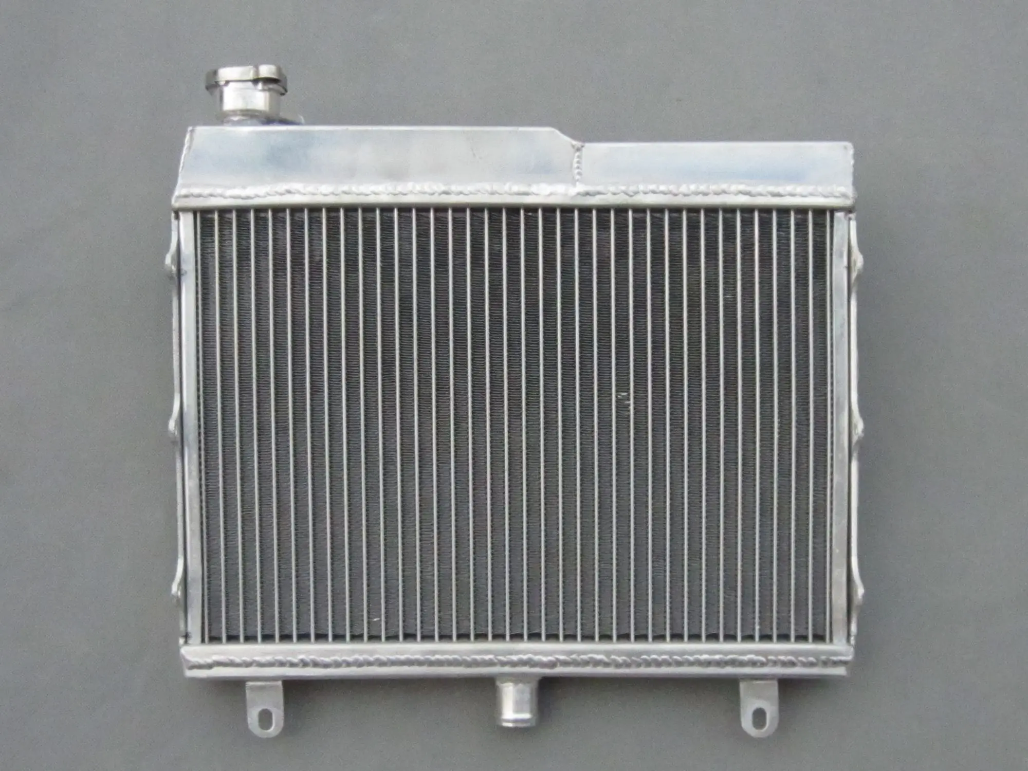 For 1985-1987 Suzuki RG500 RG400 17710-20A00 Aluminum Radiator Cooler Cooling Coolant 1985 1986 1987