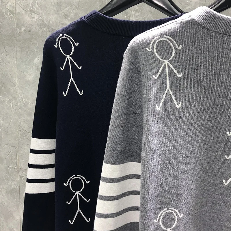 TB THOM Men's Winter Sweater 2022 Luxury Brand Coats White 4-bar Stripes Kawaii Match People Crewneck Pullovers Casual Sweaters