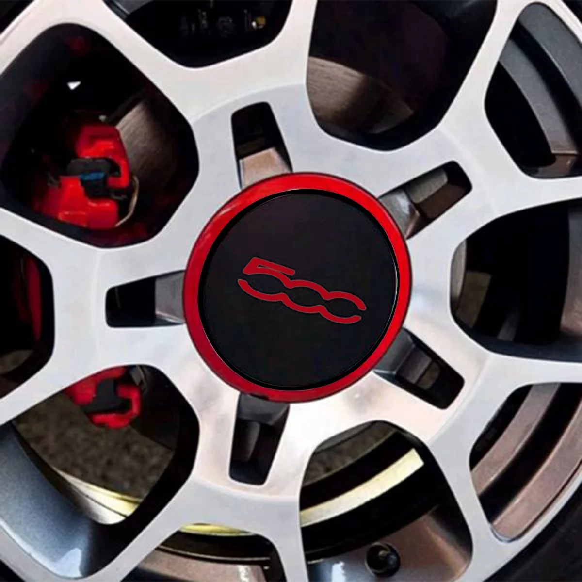 4 шт. колпачки на ступицы колеса 133 мм для Fiat 500 500C 500L 68078419AC 68078421AC 51884863