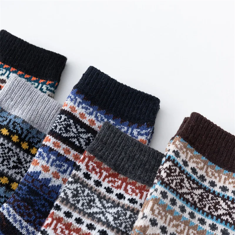 2021 Newest Lovelty Men and Women Wool Socks Winter Auspicious Cloud Warmer Cashmere Thermal Thicken Ethnic Style Women Socks