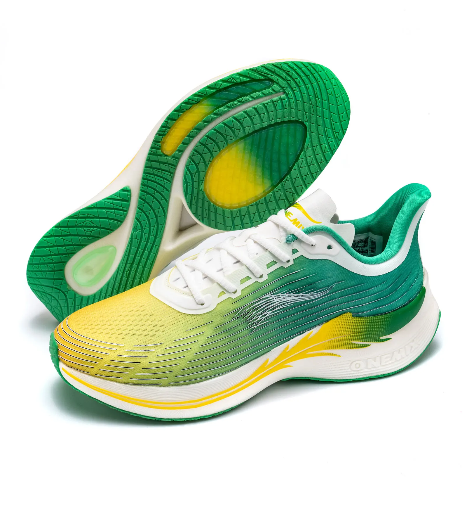 ONEMIX 2023 Men Running Shoes Light Marathon Breathable Sport Women Sneakers Lace Up Mesh Athletic Shoes Soft Carbon Fibre Plate